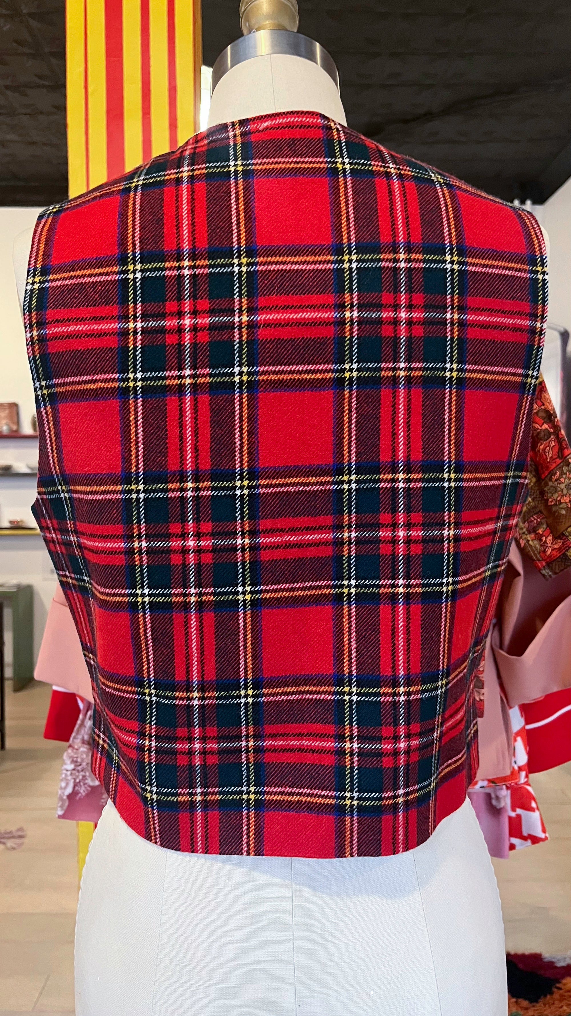 Pringle of Scotland Plaid Vest