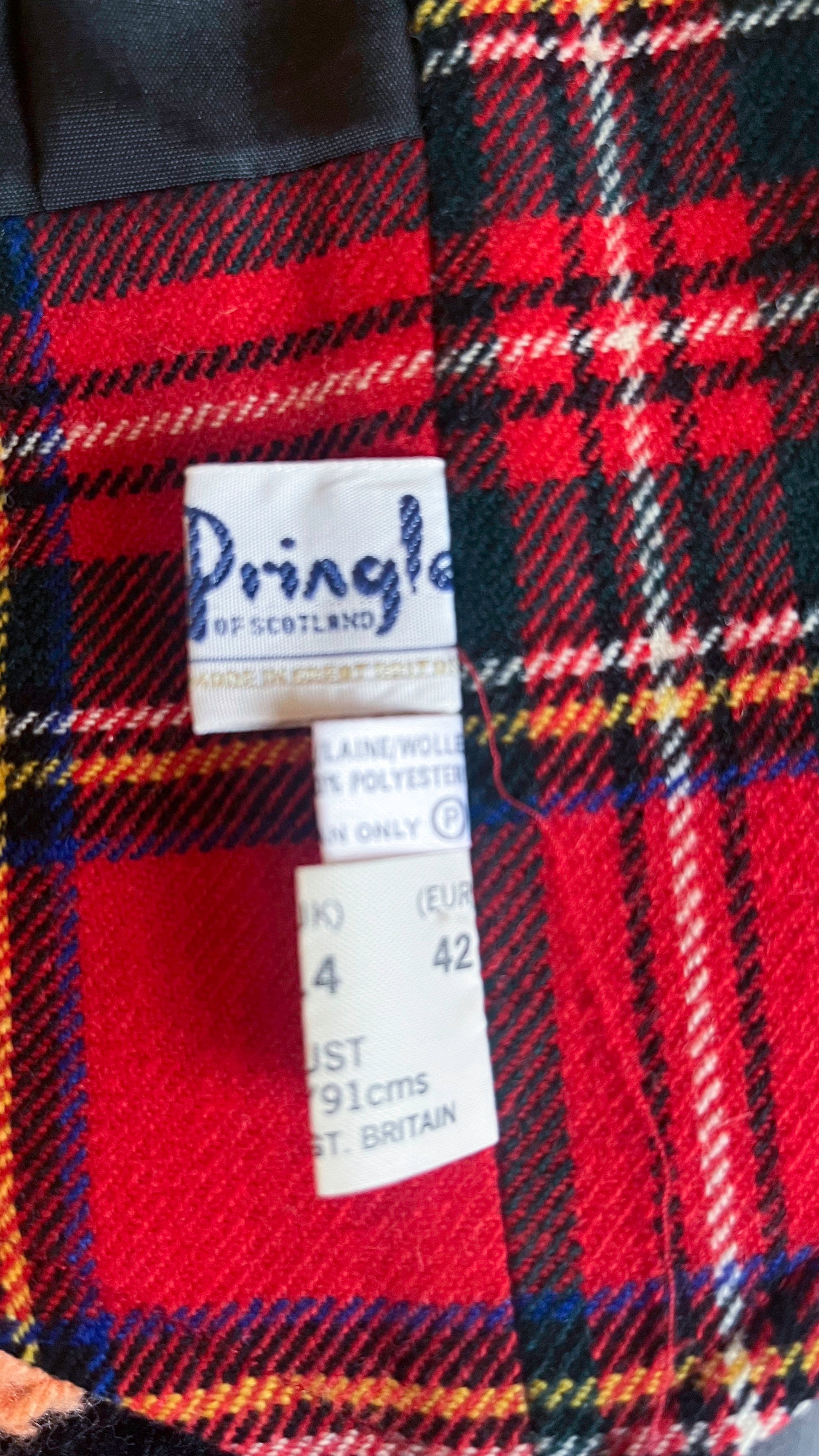 Pringle of Scotland Plaid Vest