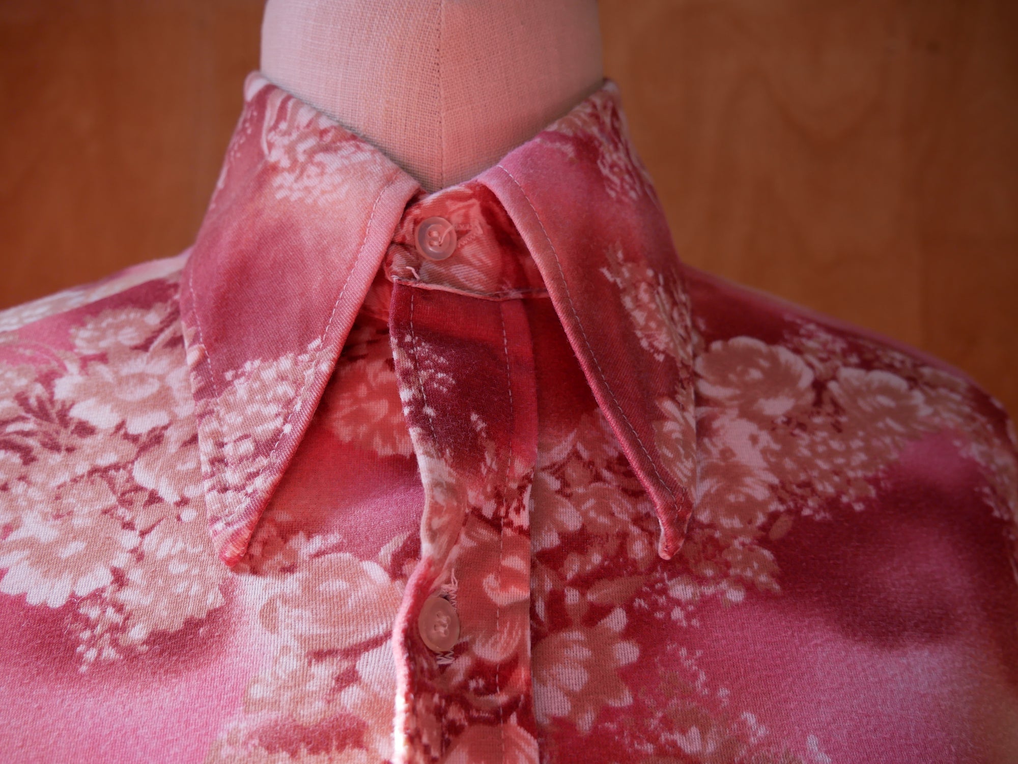 70s Enrico Felini Dagger Button up