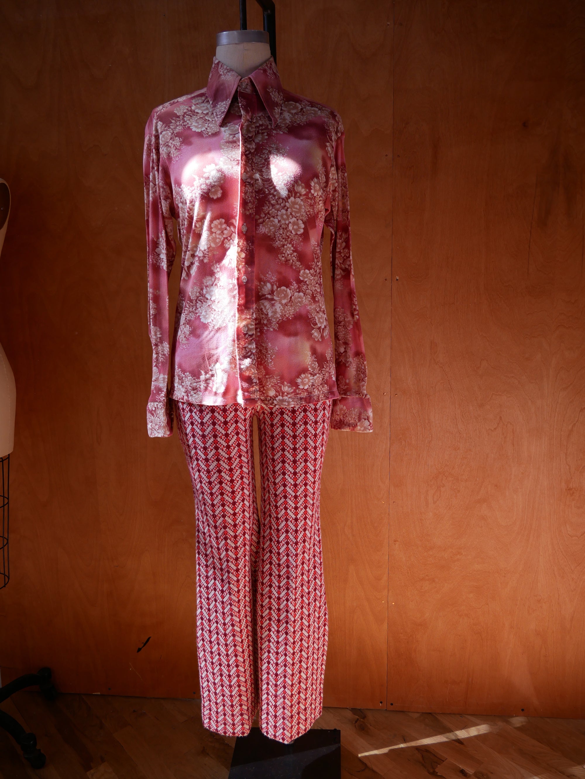 70s Enrico Felini Dagger Button up