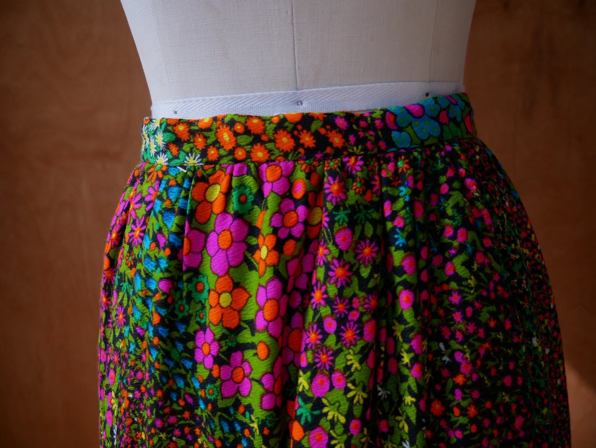 70s Leslie Fay Floral Maxi Ruffle Skirt