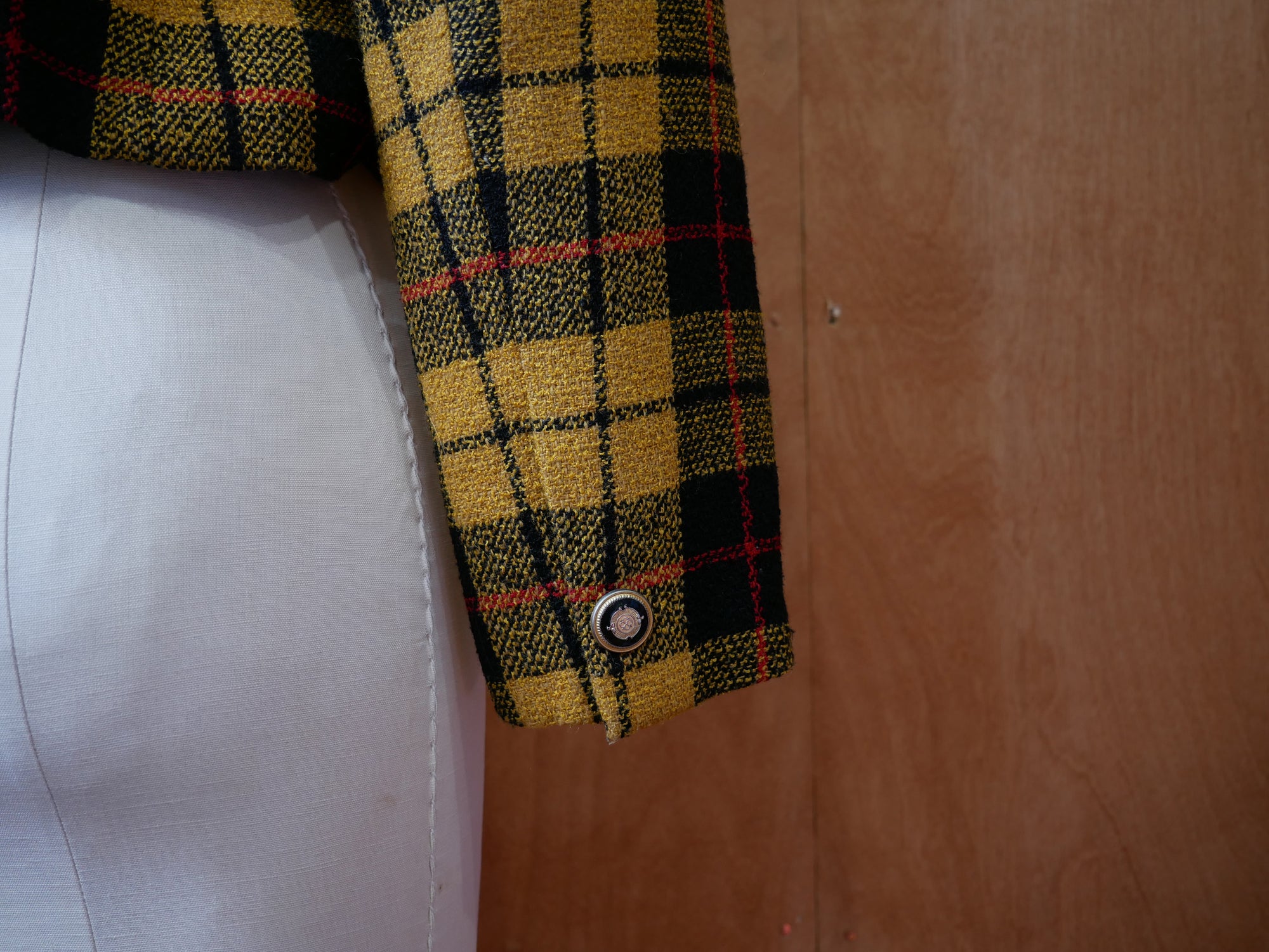 Petite Sophisticate Plaid Blazer