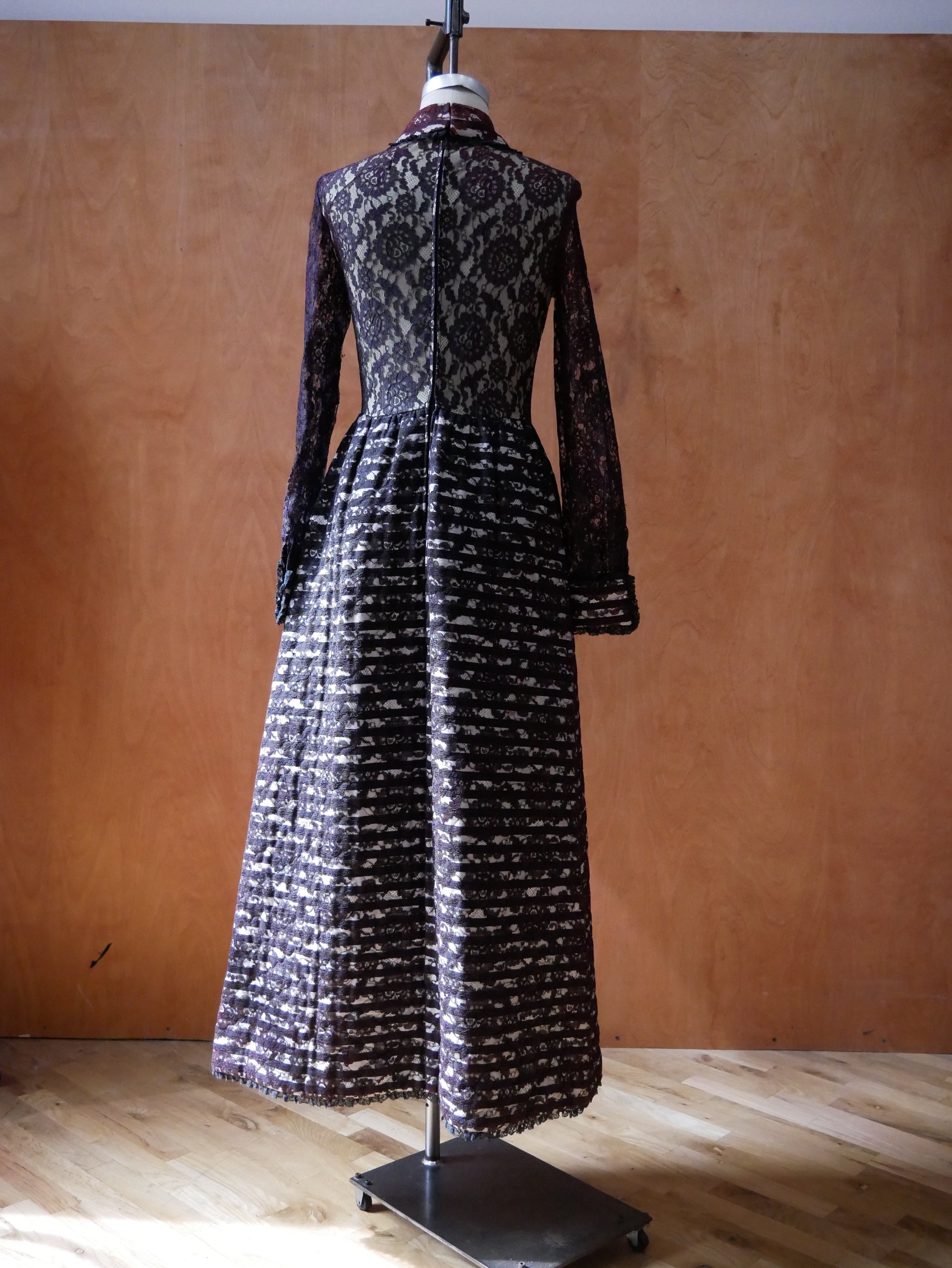 Geoffrey Beene Boutique Lace Dress