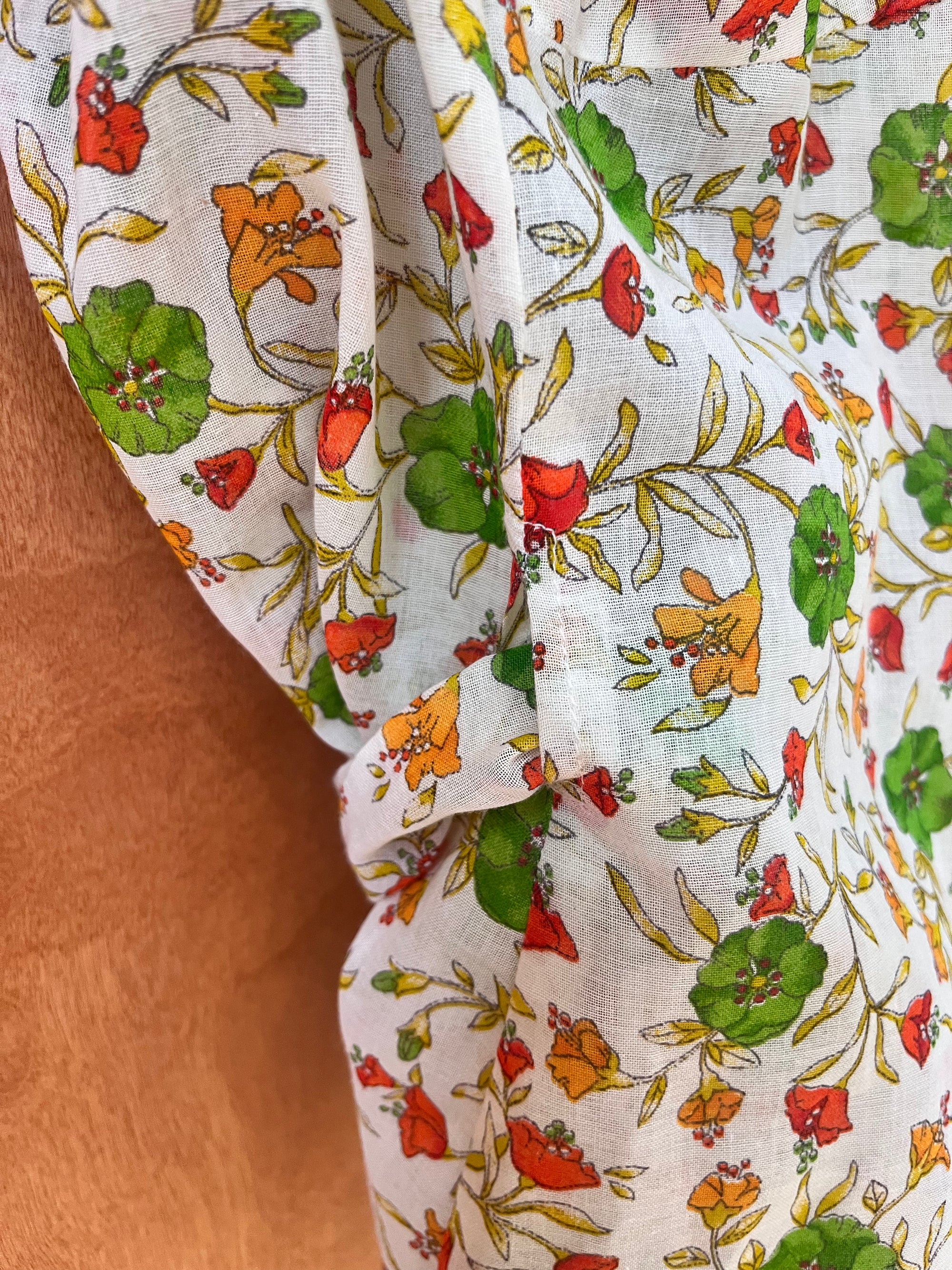 70s Floral Short Sleeve Wrap Blouse