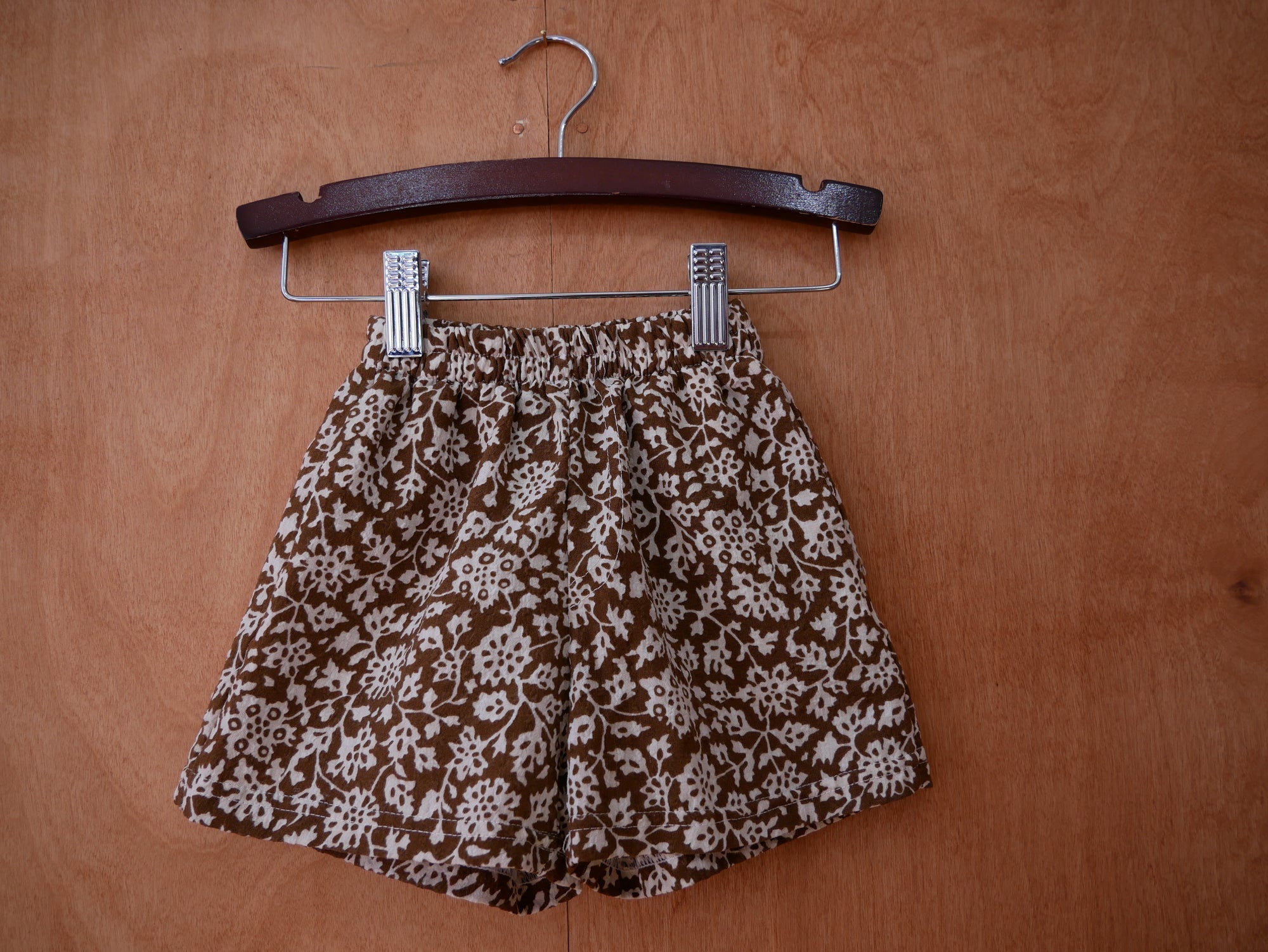 (Kids) Douer kids Secondhand Modern Brown & White Set