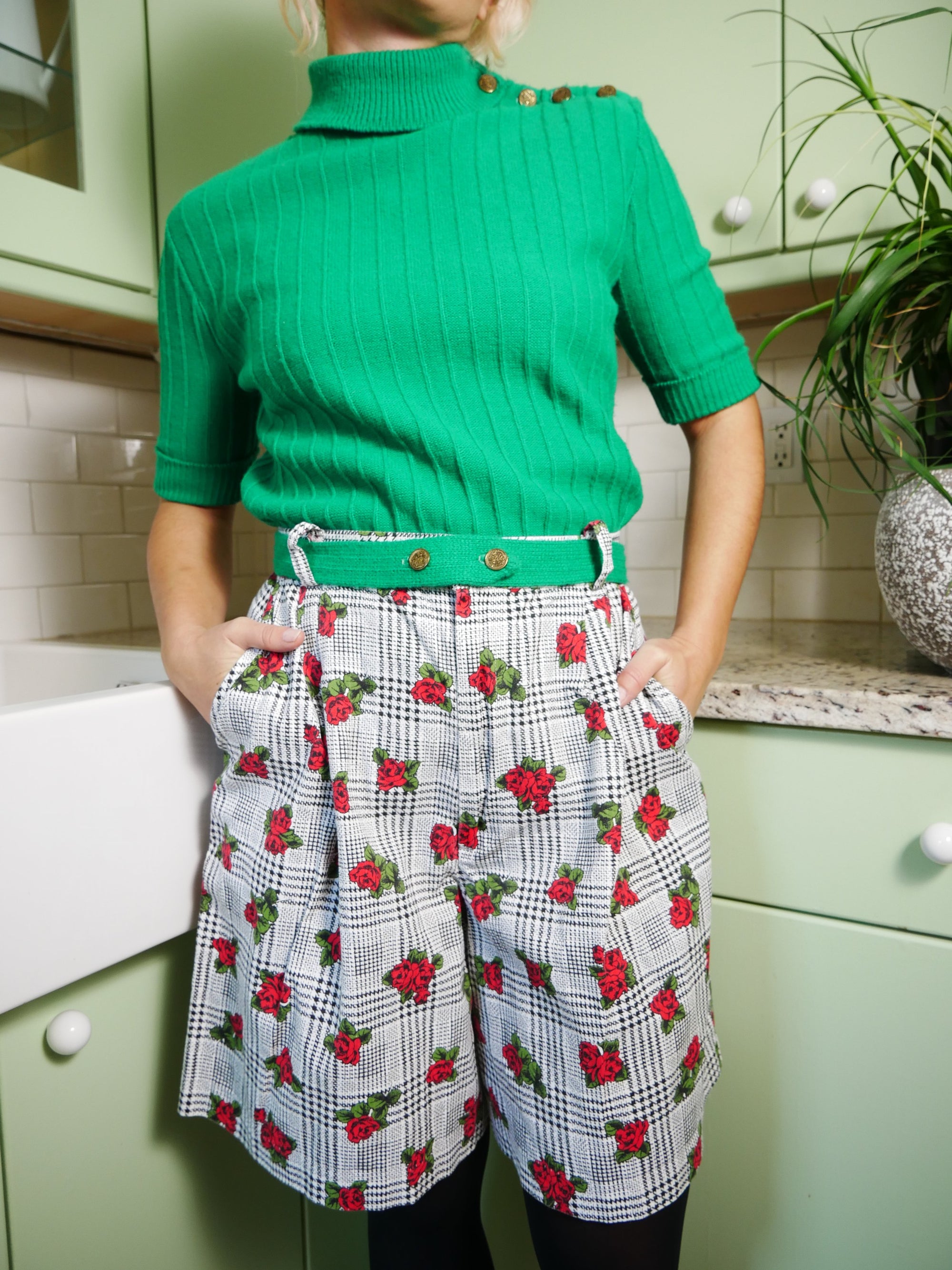 80s / 90s Floral Patterned High Waisted Shorts