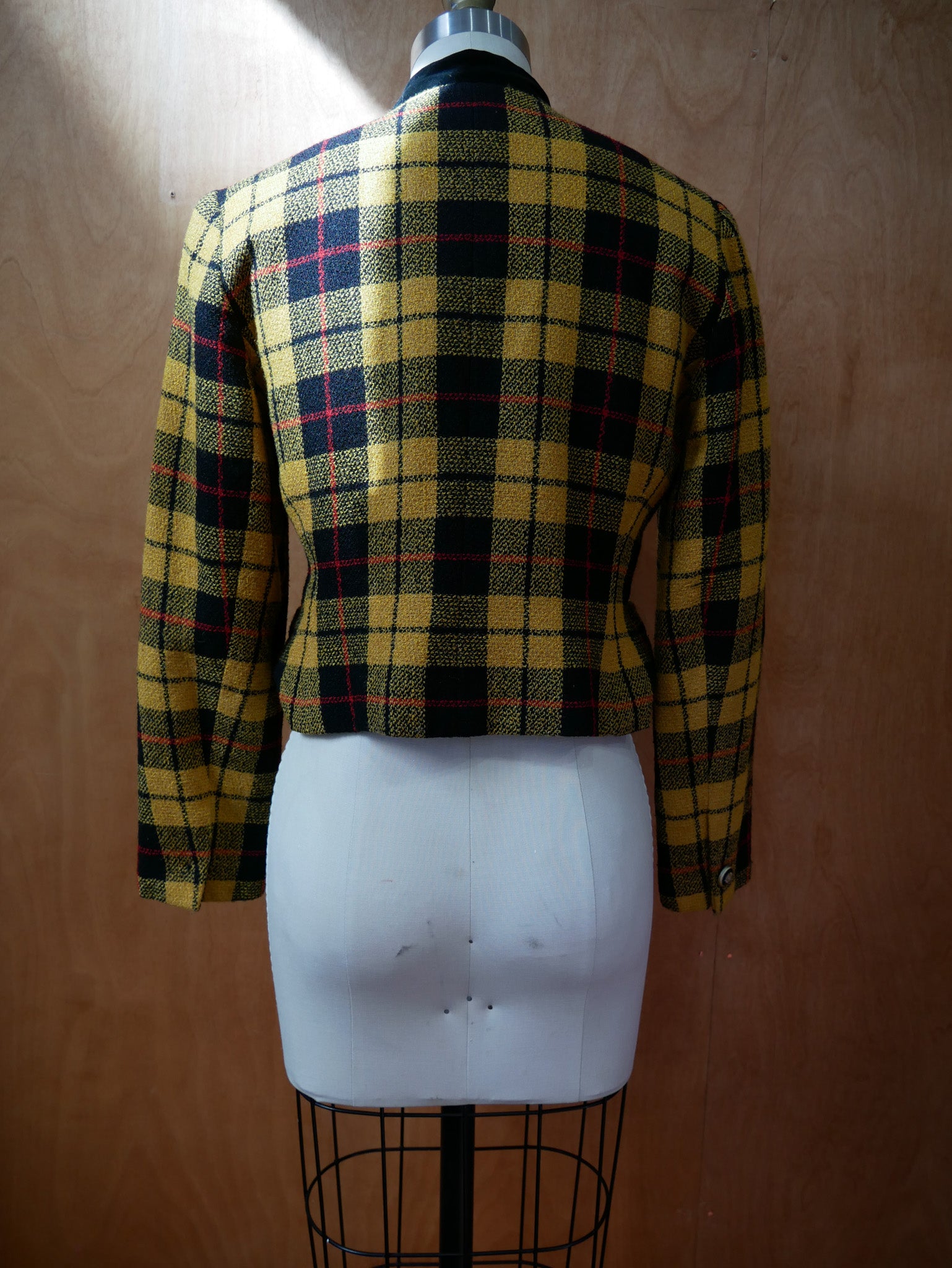 Petite Sophisticate Plaid Blazer