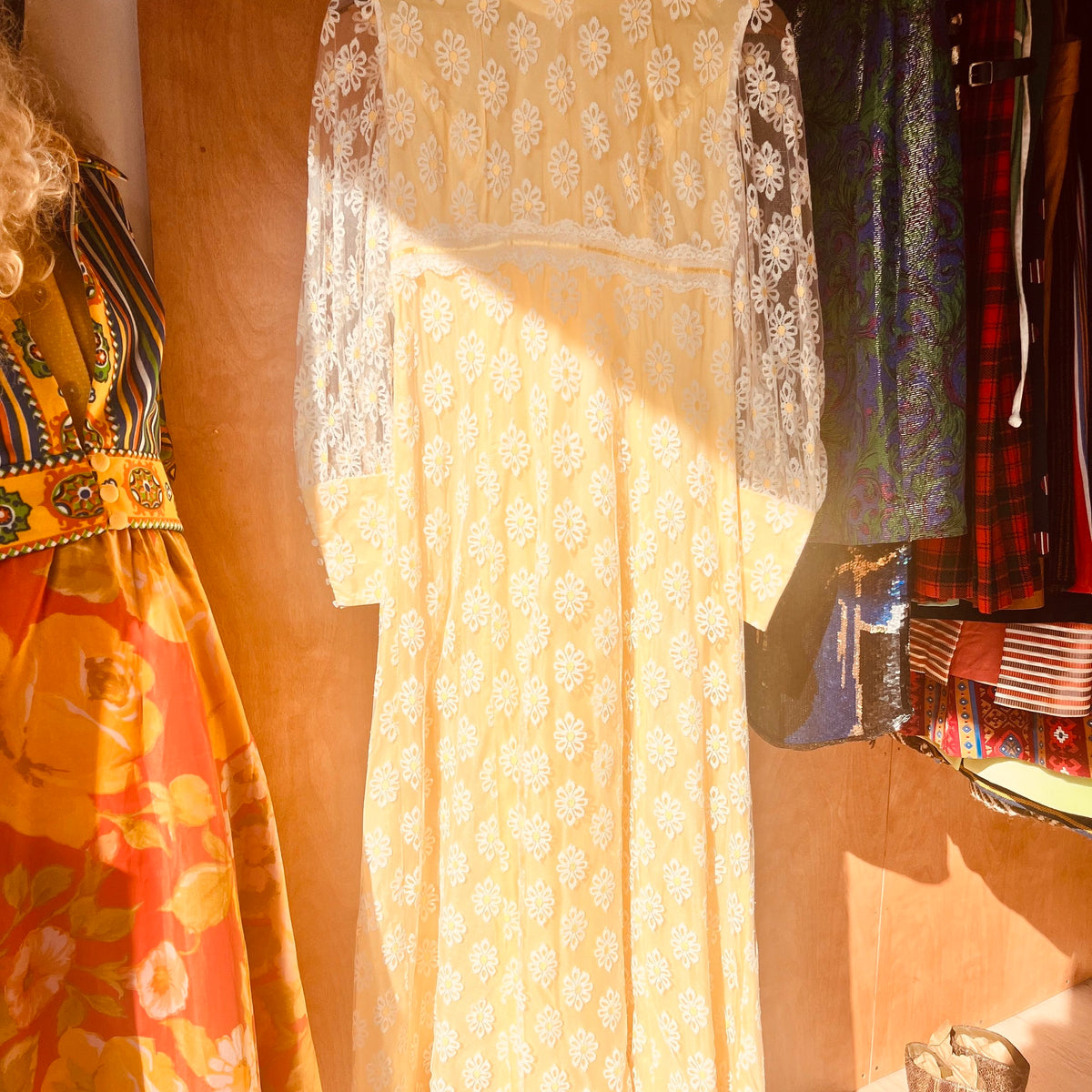 60s/70s Yellow/White Daisy Maxi Dress