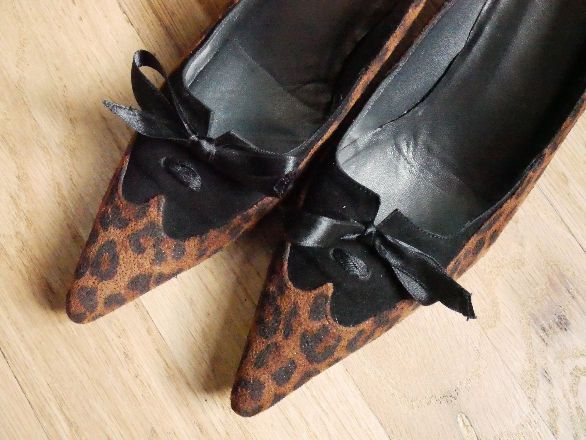 Stuart Weitzman Animal Print Heels Size 7 1/2 N