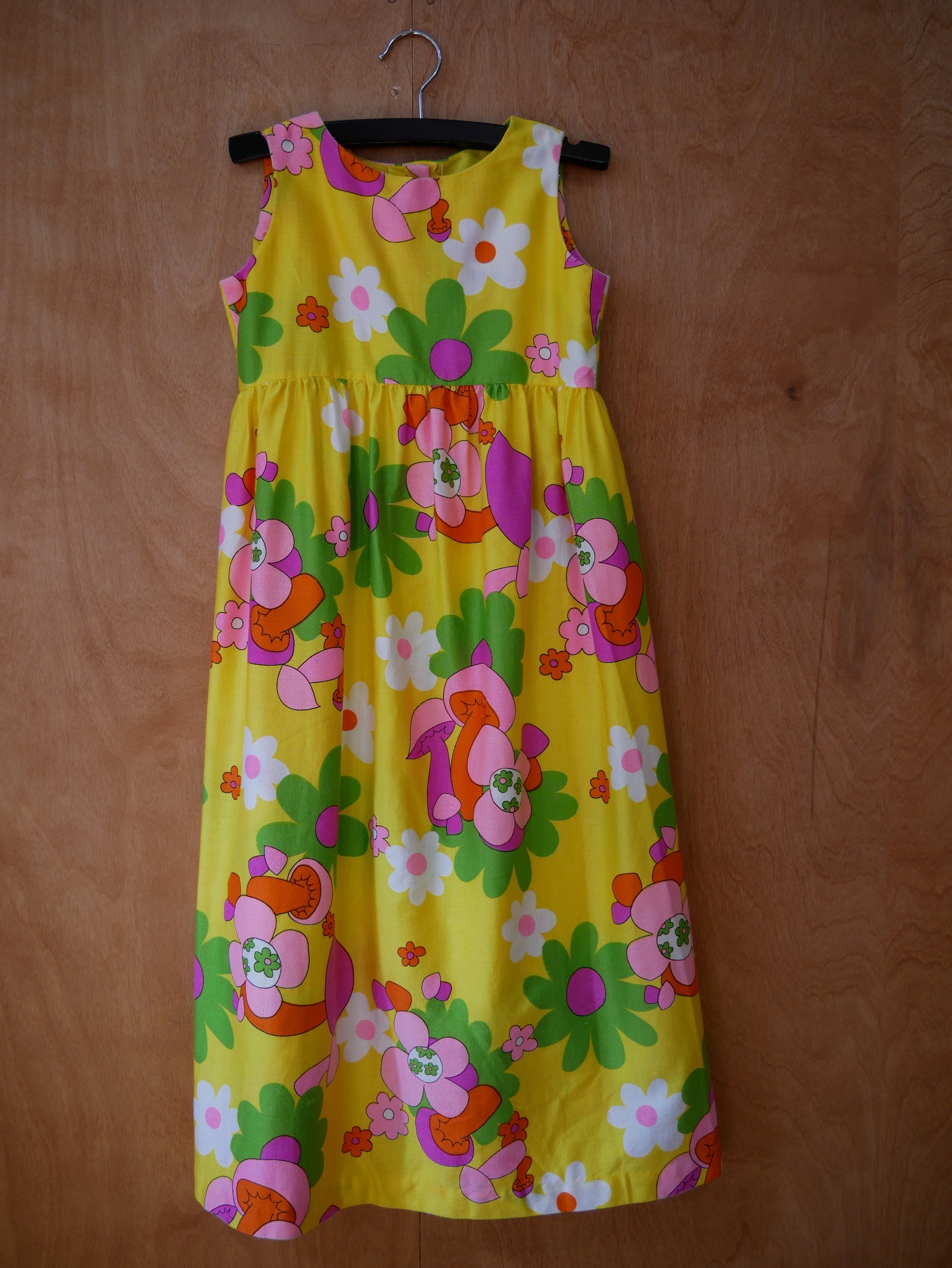 (Kids) Vintage Mushroom Flower Dress