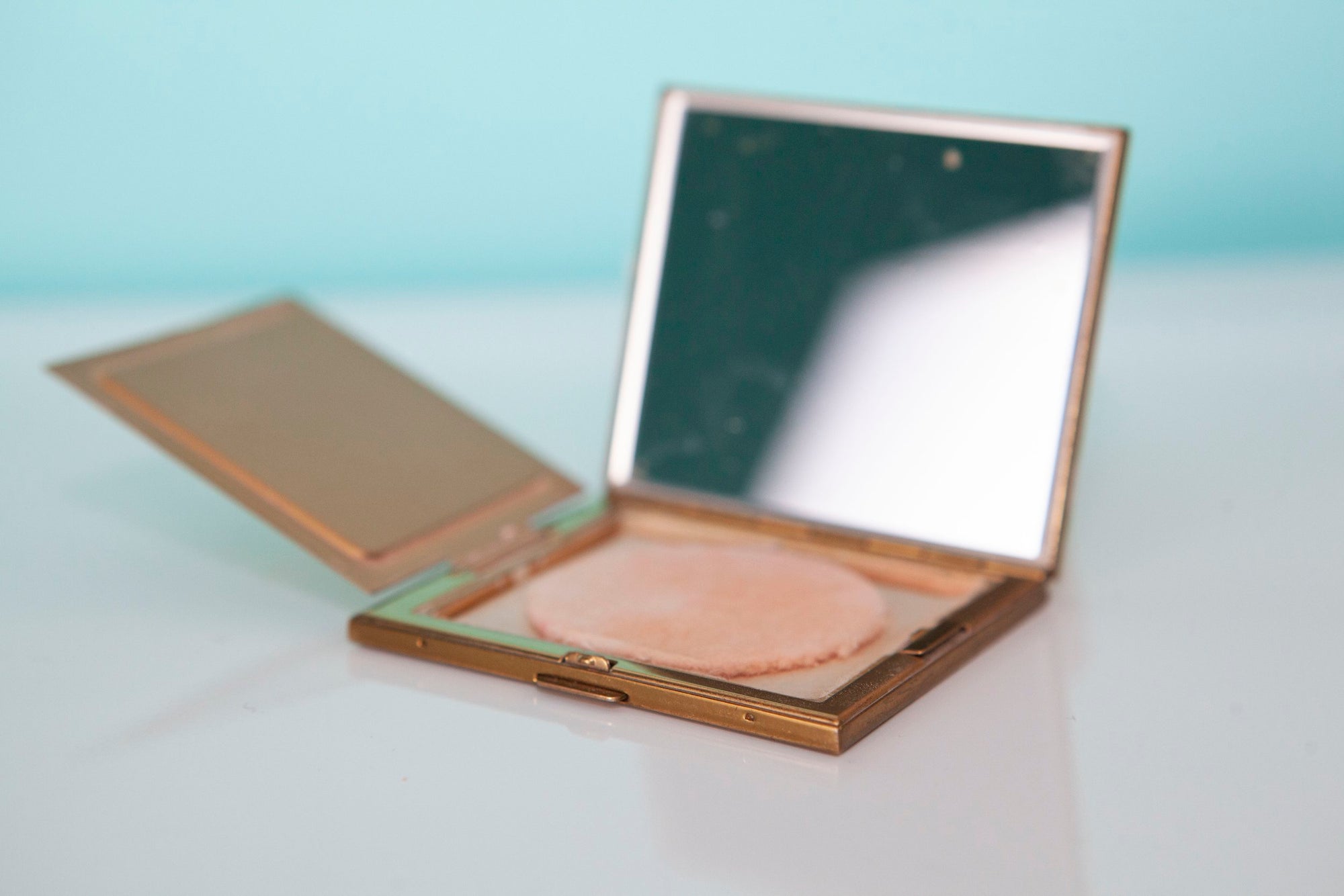 Mother of Pearl Compact